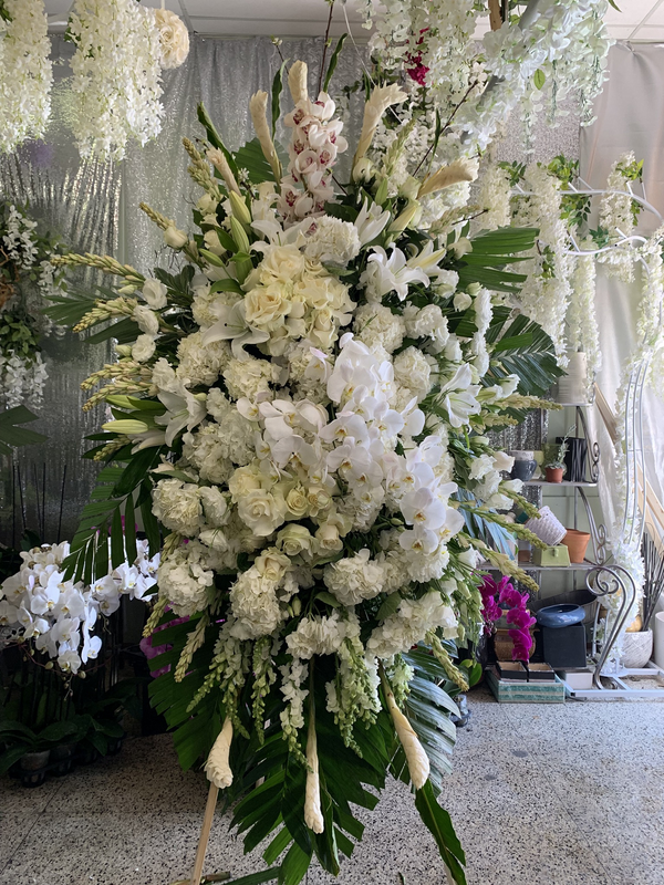 White Funeral Spray Large | Brentwood Florist