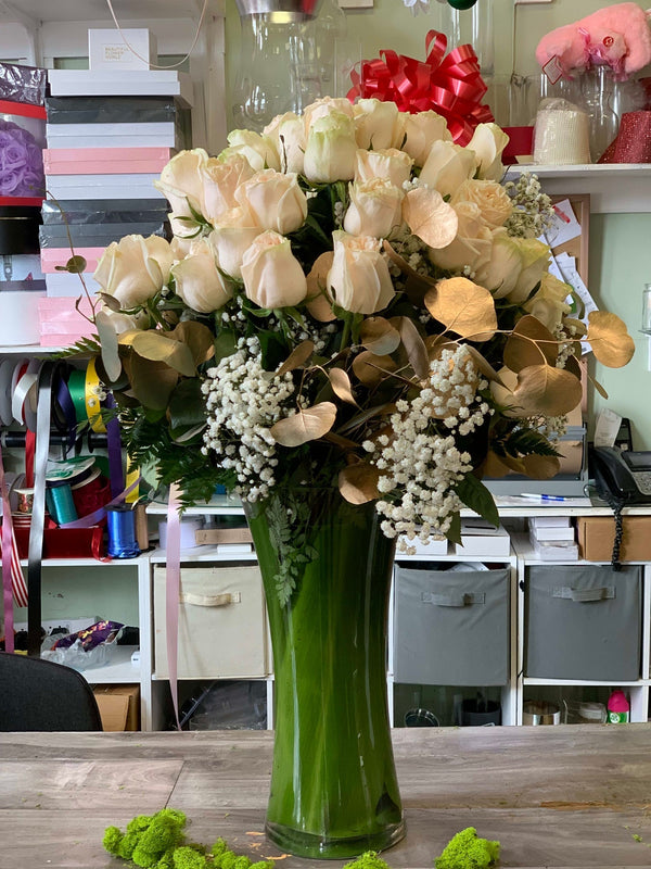 Golden Champagne - Brentwood Florist